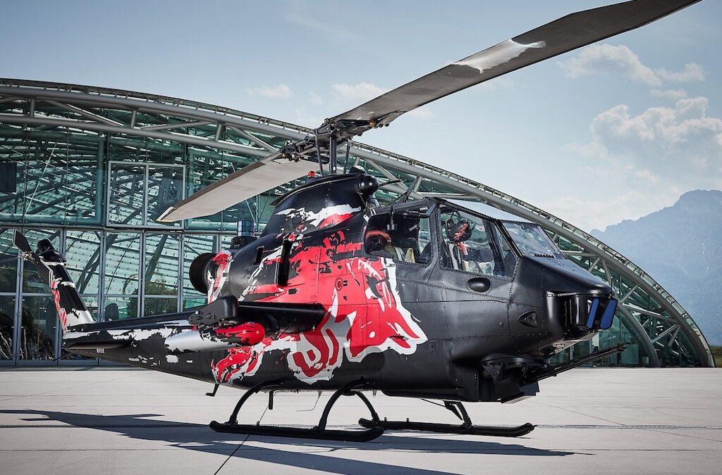 Möchtest Du die Bell Cobra 209/AH-1F der Flying Bulls live sehen?